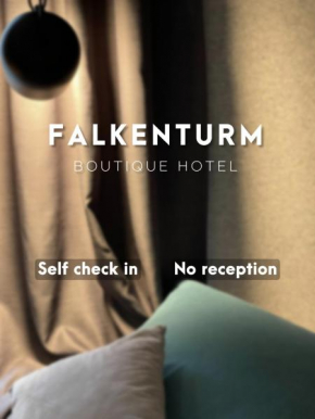Отель Hotel Falkenturm  Мюнхен